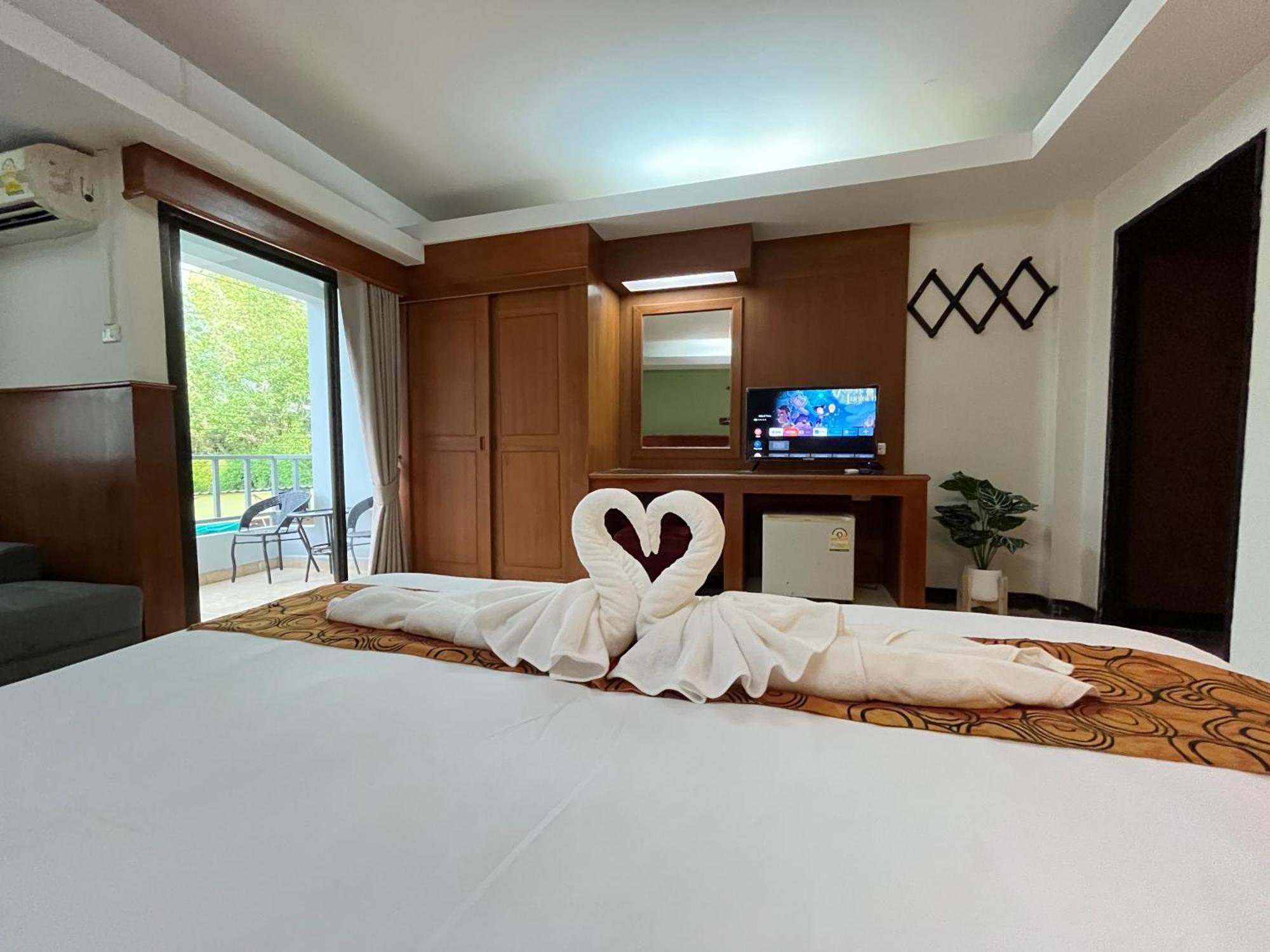 The Atnal Lanta Budget And Eco Friendly Hotel In เกาะลันตา ภายนอก รูปภาพ